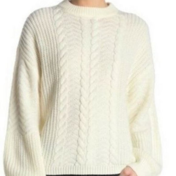 womens ivory cable knit sweater